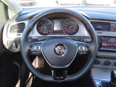 2015 Volkswagen Golf SportWagen TDI S - Photo 9 - Santa Cruz, CA 95062