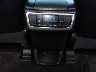 2017 Toyota Highlander XLE   - Photo 35 - Santa Cruz, CA 95062