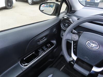 2018 Toyota Prius c Two - Photo 10 - Santa Cruz, CA 95062