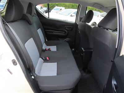 2018 Toyota Prius c Two - Photo 30 - Santa Cruz, CA 95062