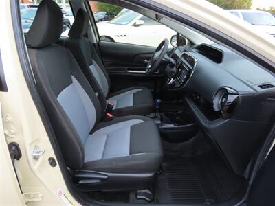 2018 Toyota Prius c Two - Photo 17 - Santa Cruz, CA 95062