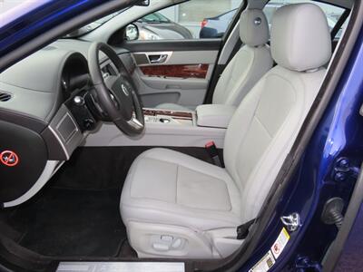 2010 Jaguar XF Premium   - Photo 5 - Santa Cruz, CA 95062