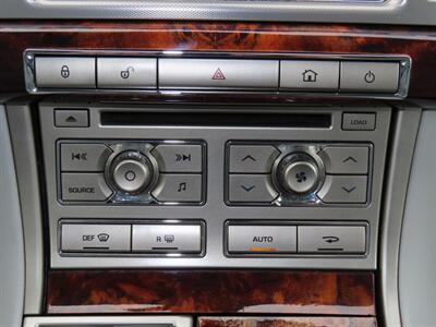 2010 Jaguar XF Premium   - Photo 22 - Santa Cruz, CA 95062