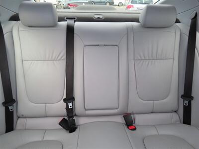 2010 Jaguar XF Premium   - Photo 32 - Santa Cruz, CA 95062