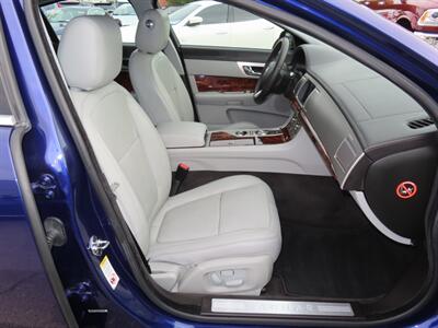 2010 Jaguar XF Premium   - Photo 19 - Santa Cruz, CA 95062