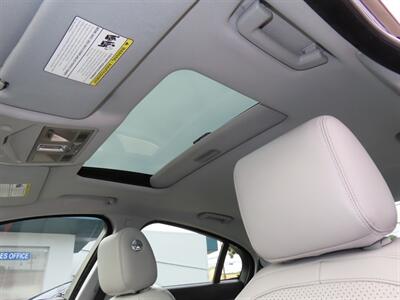 2010 Jaguar XF Premium   - Photo 10 - Santa Cruz, CA 95062