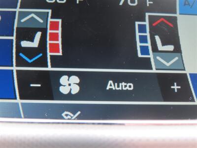 2010 Jaguar XF Premium   - Photo 12 - Santa Cruz, CA 95062