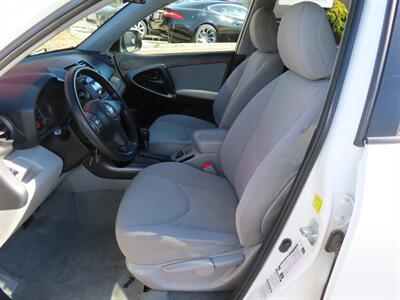 2011 Toyota RAV4 4WD - Photo 6 - Santa Cruz, CA 95062