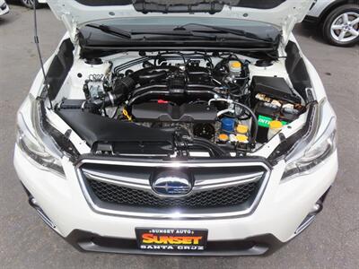 2016 Subaru Crosstrek 2.0i Premium AWD - Photo 39 - Santa Cruz, CA 95062
