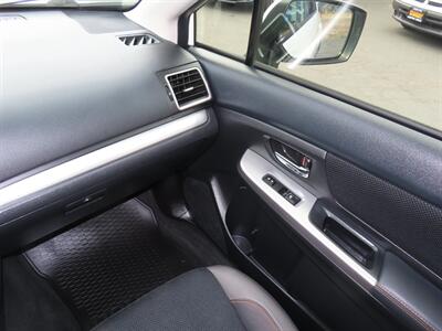 2016 Subaru Crosstrek 2.0i Premium AWD - Photo 19 - Santa Cruz, CA 95062