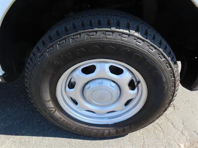 2013 Ford F-150 XL SuperCrew Short-Bed 4WD - Photo 42 - Santa Cruz, CA 95062
