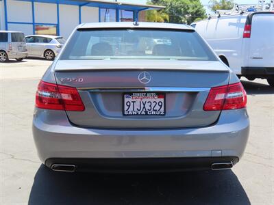 2010 Mercedes-Benz E 550 Sport   - Photo 43 - Santa Cruz, CA 95062