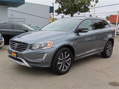 2017 Volvo XC60 T6 Dynamic AWD   - Photo 2 - Santa Cruz, CA 95062
