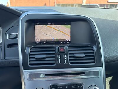 2017 Volvo XC60 T6 Dynamic   - Photo 9 - Santa Cruz, CA 95062