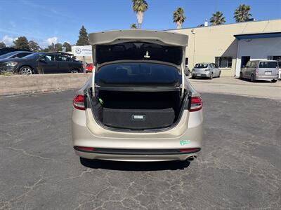 2017 Ford Fusion SE Luxury Energi - Photo 12 - Santa Cruz, CA 95062