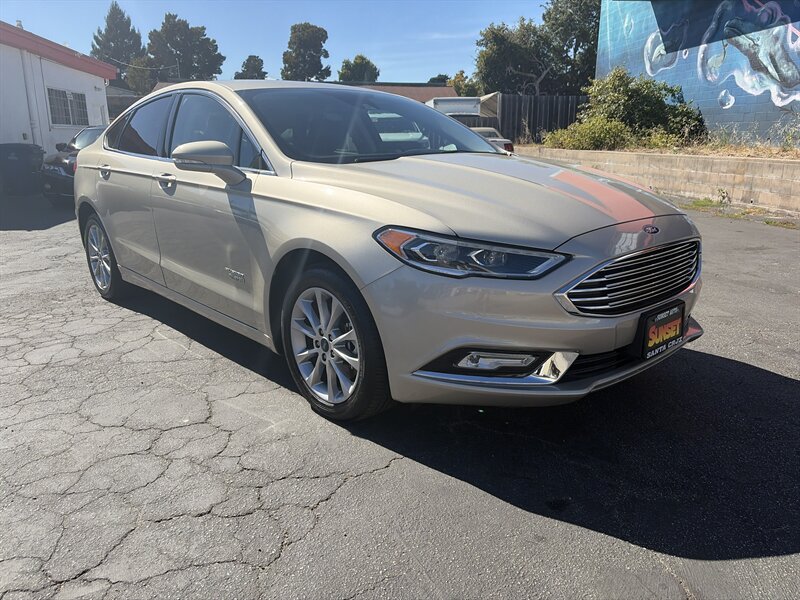 2017 Ford Fusion SE Luxury  Energi