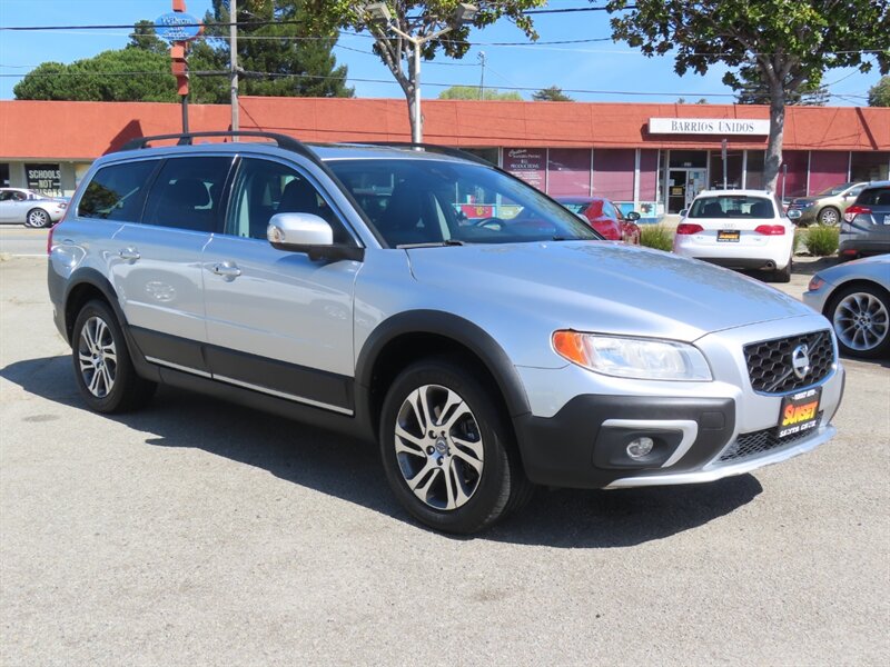 2015 Volvo XC70 T5 Drive-E Platinum  