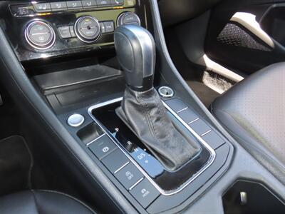 2020 Volkswagen Jetta SEL   - Photo 25 - Santa Cruz, CA 95062