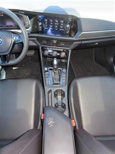 2020 Volkswagen Jetta SEL   - Photo 17 - Santa Cruz, CA 95062