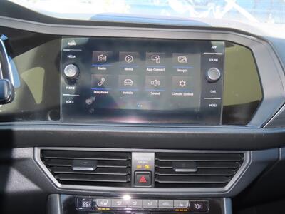 2020 Volkswagen Jetta SEL   - Photo 24 - Santa Cruz, CA 95062
