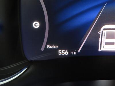 2025 Chrysler Pacifica Plug-In Hybrid Pinnacle   - Photo 17 - Santa Cruz, CA 95062