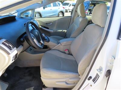 2011 Toyota Prius Three   - Photo 6 - Santa Cruz, CA 95062