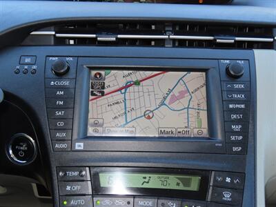 2011 Toyota Prius Three   - Photo 24 - Santa Cruz, CA 95062