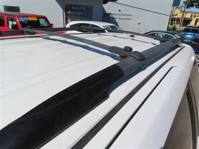 2017 Toyota Sienna SE 8-Passenger   - Photo 49 - Santa Cruz, CA 95062