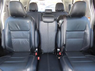 2017 Toyota Sienna SE 8-Passenger   - Photo 29 - Santa Cruz, CA 95062