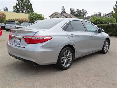 2017 Toyota Camry SE   - Photo 4 - Santa Cruz, CA 95062