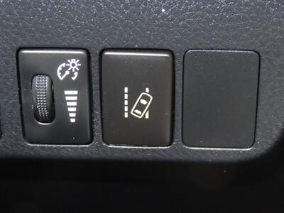 2018 Toyota RAV4 Hybrid XLE AWD - Photo 12 - Santa Cruz, CA 95062