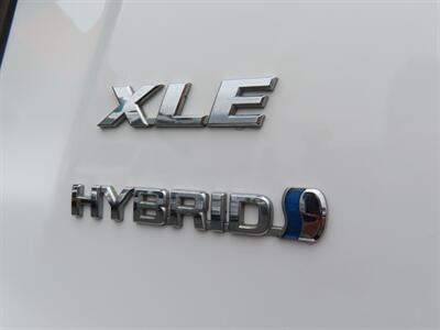 2018 Toyota RAV4 Hybrid XLE AWD - Photo 5 - Santa Cruz, CA 95062