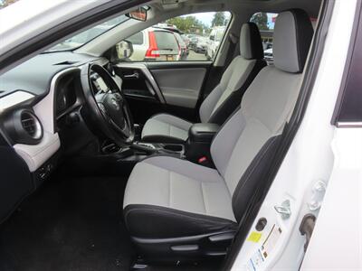 2018 Toyota RAV4 Hybrid XLE AWD - Photo 6 - Santa Cruz, CA 95062