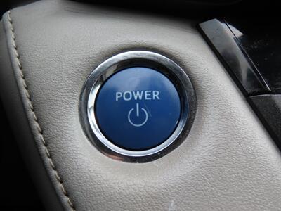 2018 Toyota RAV4 Hybrid XLE AWD - Photo 9 - Santa Cruz, CA 95062