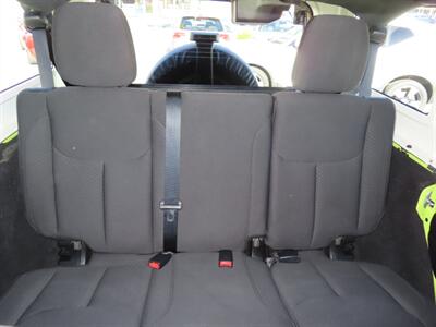 2016 Jeep Wrangler Sport S Unlimited 4WD   - Photo 28 - Santa Cruz, CA 95062