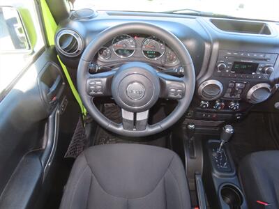 2016 Jeep Wrangler Sport S Unlimited 4WD   - Photo 8 - Santa Cruz, CA 95062