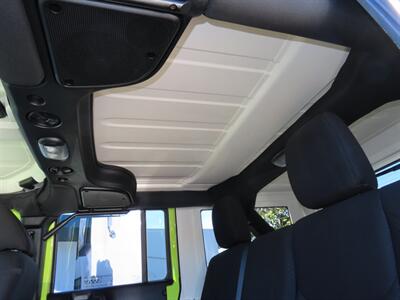 2016 Jeep Wrangler Sport S Unlimited 4WD   - Photo 26 - Santa Cruz, CA 95062