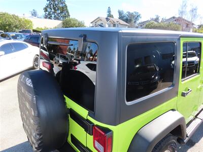 2016 Jeep Wrangler Sport S Unlimited 4WD   - Photo 32 - Santa Cruz, CA 95062