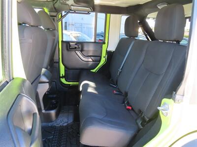 2016 Jeep Wrangler Sport S Unlimited 4WD   - Photo 27 - Santa Cruz, CA 95062