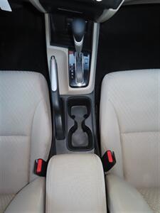 2014 Honda Civic LX - Photo 10 - Santa Cruz, CA 95062