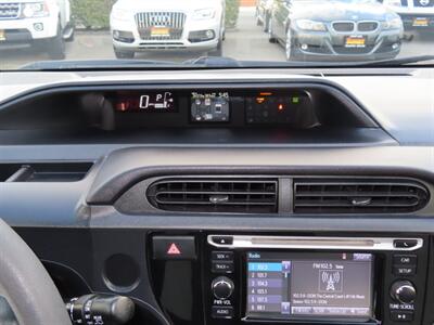 2015 Toyota Prius c Two   - Photo 20 - Santa Cruz, CA 95062