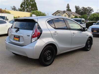 2015 Toyota Prius c Two   - Photo 4 - Santa Cruz, CA 95062