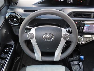 2015 Toyota Prius c Two   - Photo 8 - Santa Cruz, CA 95062
