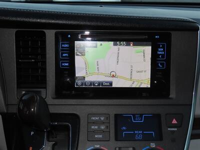 2017 Toyota Sienna XLE Premium 8-Passenger   - Photo 22 - Santa Cruz, CA 95062