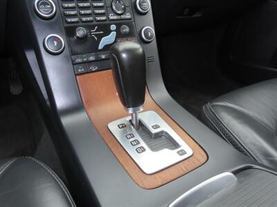 2010 Volvo XC70 3.2 - Photo 26 - Santa Cruz, CA 95062