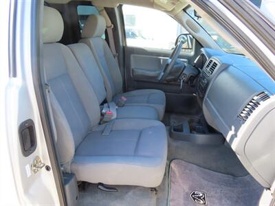 2006 Dodge Dakota ST - Photo 15 - Santa Cruz, CA 95062