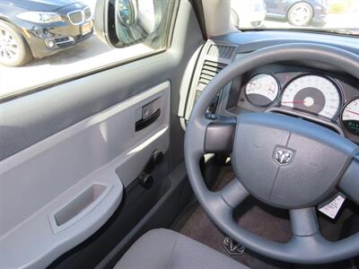 2006 Dodge Dakota ST - Photo 9 - Santa Cruz, CA 95062