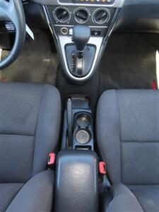 2004 Pontiac Vibe   - Photo 9 - Santa Cruz, CA 95062