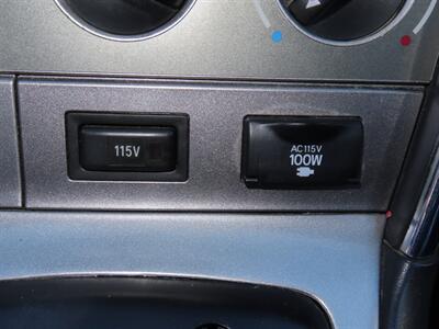 2004 Pontiac Vibe   - Photo 16 - Santa Cruz, CA 95062