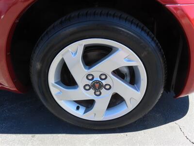 2004 Pontiac Vibe   - Photo 28 - Santa Cruz, CA 95062